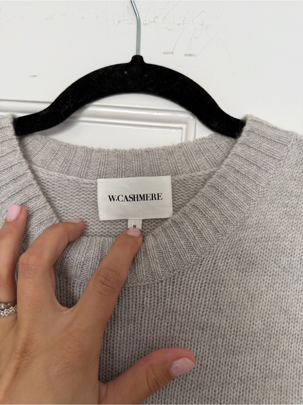 100% Cashmere Sweater - Picture 2 of 3